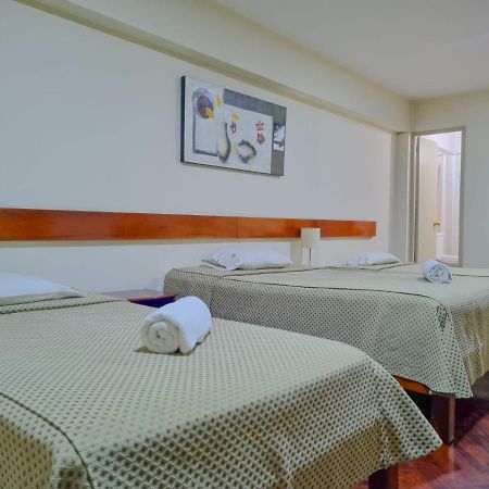 Hostal Solari Trujillo Luaran gambar