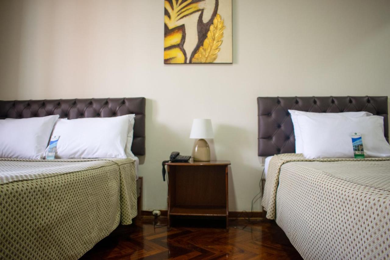 Hostal Solari Trujillo Luaran gambar