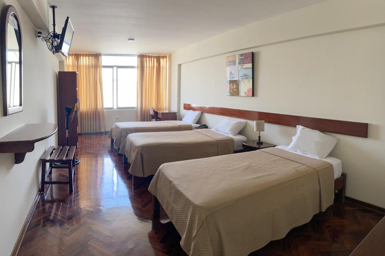 Hostal Solari Trujillo Luaran gambar