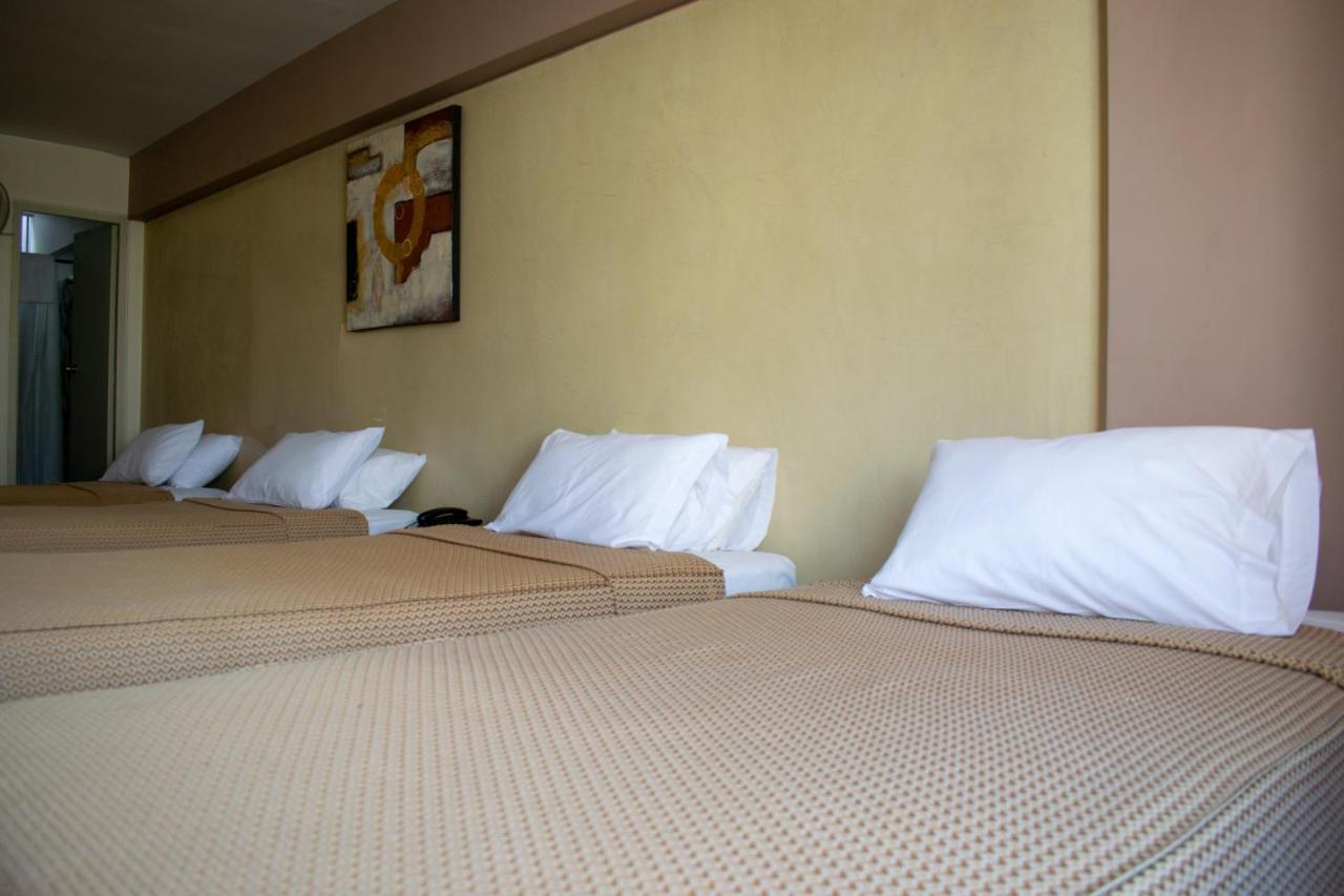 Hostal Solari Trujillo Luaran gambar