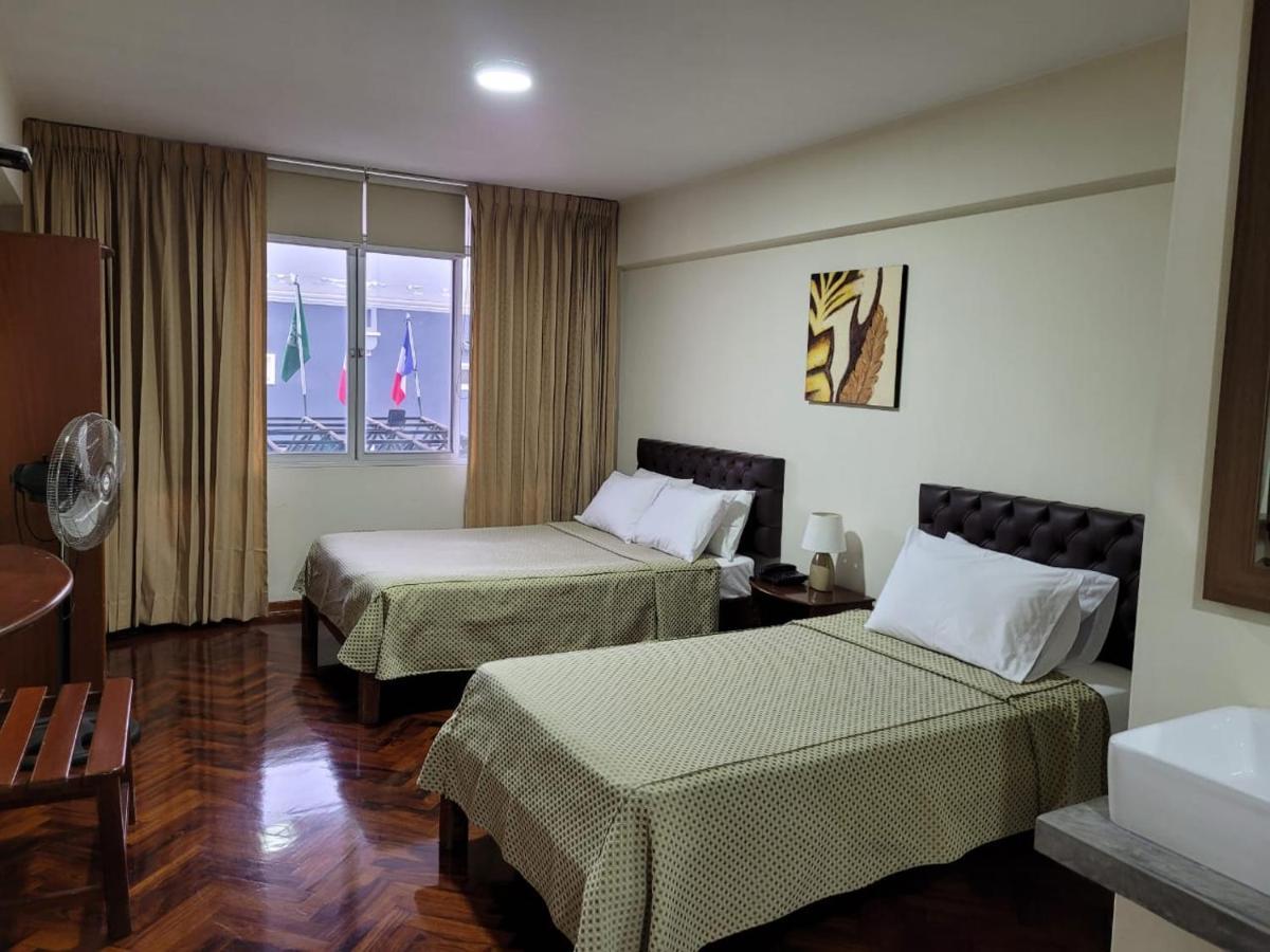 Hostal Solari Trujillo Luaran gambar