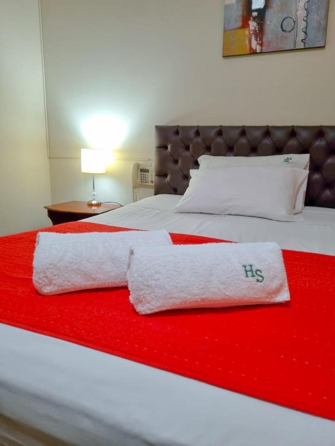 Hostal Solari Trujillo Luaran gambar