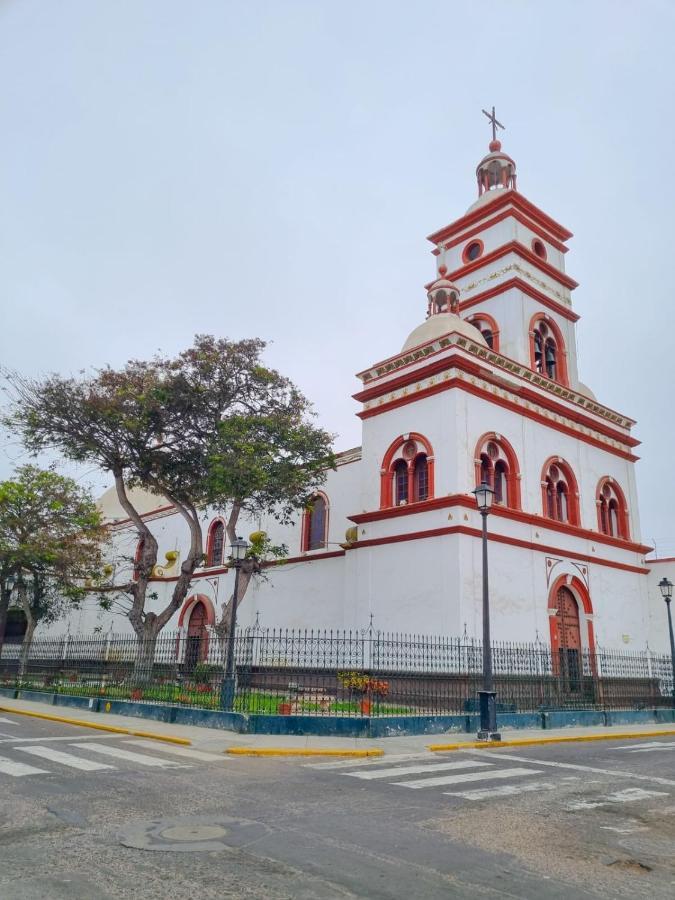 Hostal Solari Trujillo Luaran gambar