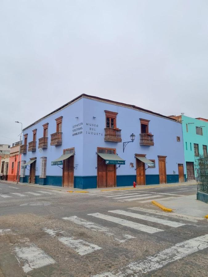 Hostal Solari Trujillo Luaran gambar