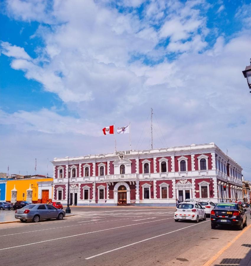 Hostal Solari Trujillo Luaran gambar